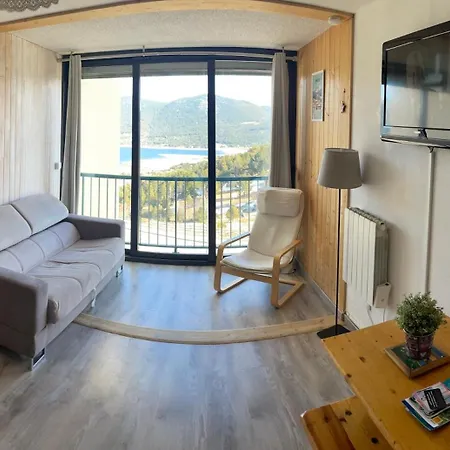 Magnifique Vue Et Montagnes *